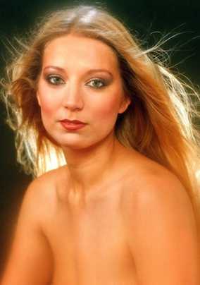 Wendy 1986
&copy; Jeffrey Lew