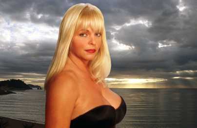 Sandra Blanes 2004
&copy; Jeffrey Lew